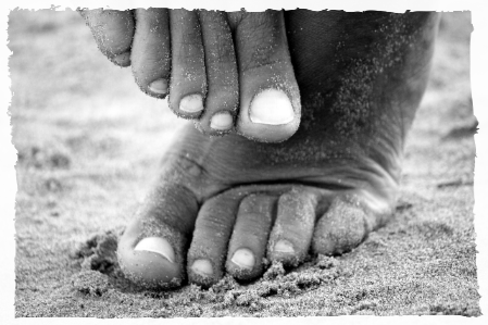 Feet on sand Feet on the sand