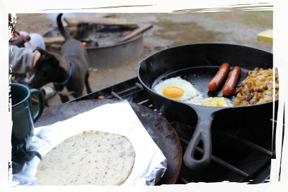 Frying pan with food